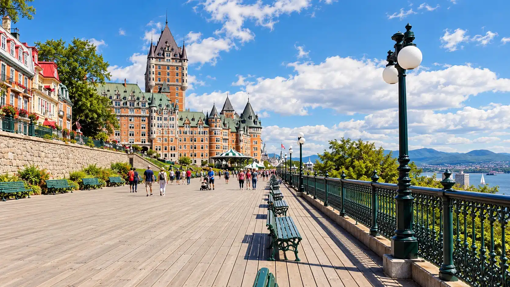 Chateau Frontenac and the boardwalk in Quebec City